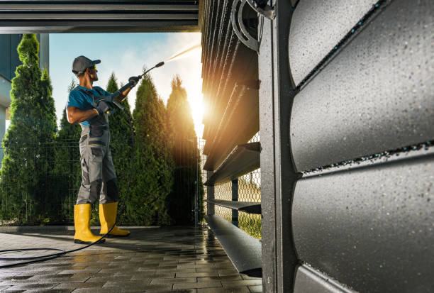 Best Dumpster Area Cleaning  in Lawrence, KS