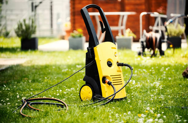 Best Fence Cleaning  in Lawrence, KS